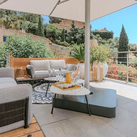 Апартаменты Rooftop In Lavandou, Panoramic View