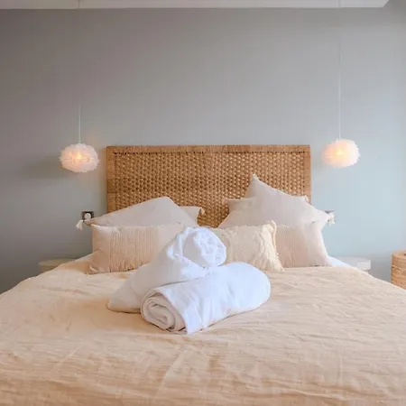 Rooftop In Lavandou, Panoramic View شقة لو لا فاندو