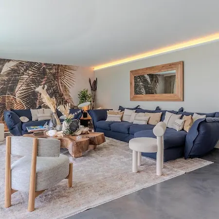 Rooftop In Lavandou, Panoramic View شقة