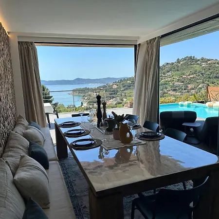 Rooftop In Lavandou, Panoramic View Apartment *